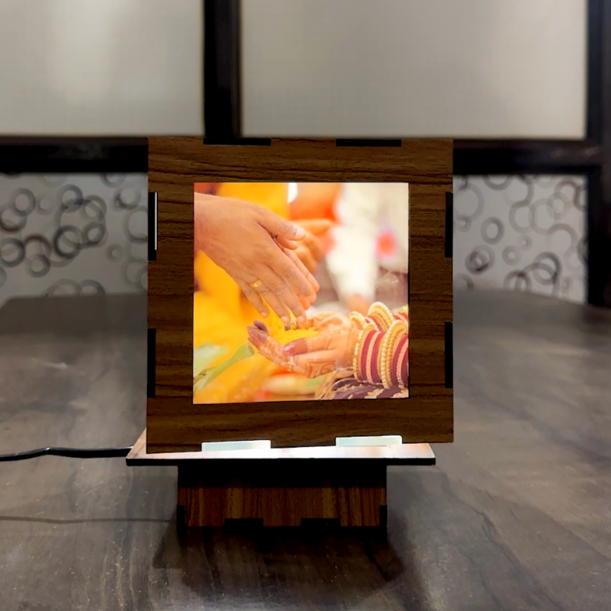 Personalized Rotating Photo Shadow Lamp